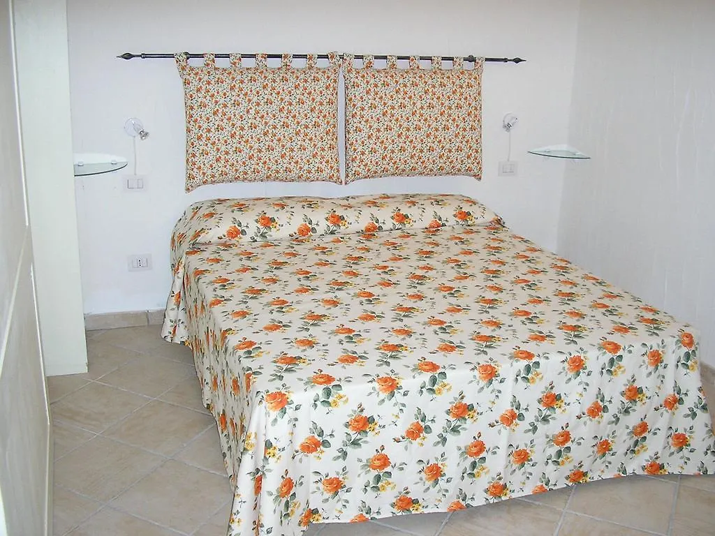 Apartment Appartamenti Il Giardino Porto Rotondo